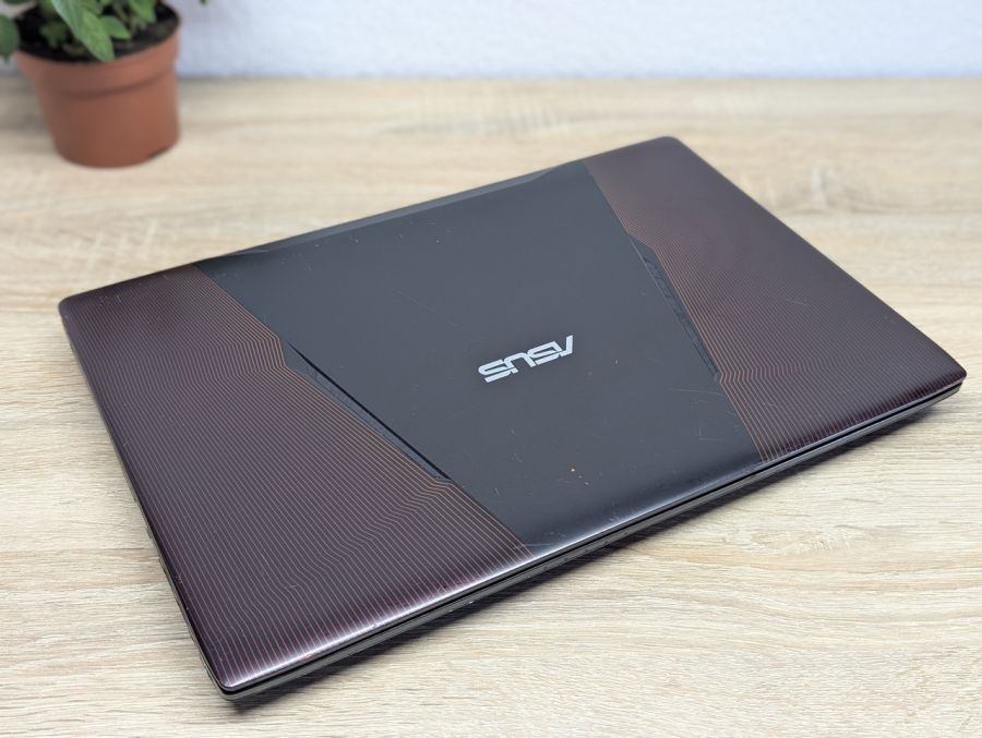 Ноутбук Б/В ASUS Strix GL553VD, Intel Core i5-7300HQ, DDR4 16 GB, SSD 256GB, NVIDIA GeForce GTX 1050 2Gb, 15.6" Full HD