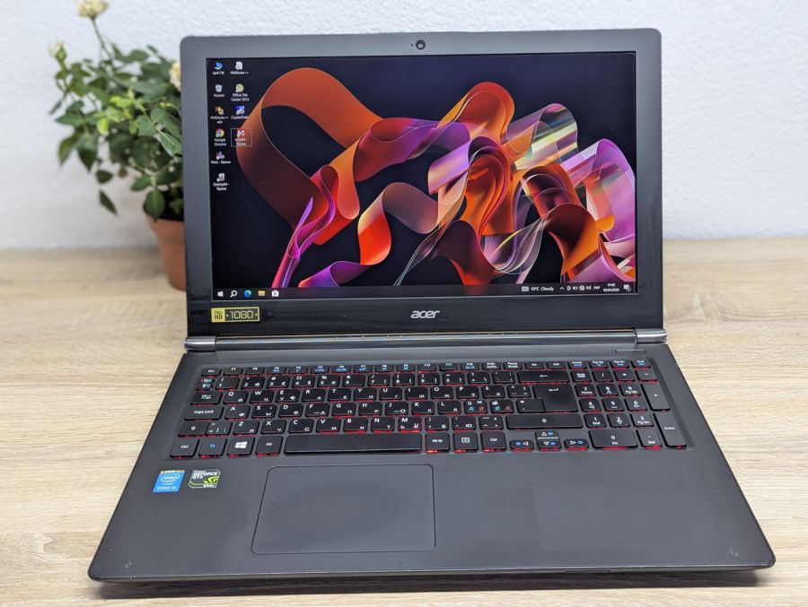 Уцінка! Ноутбук Б/В Acer Aspire VN7-571G, Intel Core i5-5200U, DDR3 16 GB, SSD 256GB, NVIDIA GeForce GTX 850M 4Gb, 15.6" Full HD