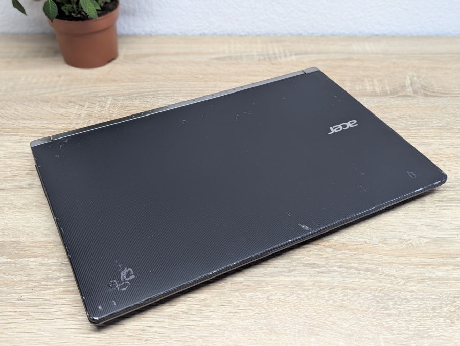 Уцінка! Ноутбук Б/В Acer Aspire VN7-571G, Intel Core i5-5200U, DDR3 16 GB, SSD 256GB, NVIDIA GeForce GTX 850M 4Gb, 15.6" Full HD
