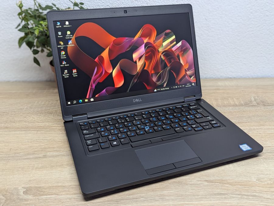 Ноутбук Б/В Dell Latitude 5490, Intel Core i5-8250U, DDR4 16 GB, SSD 180GB, 14" Full HD