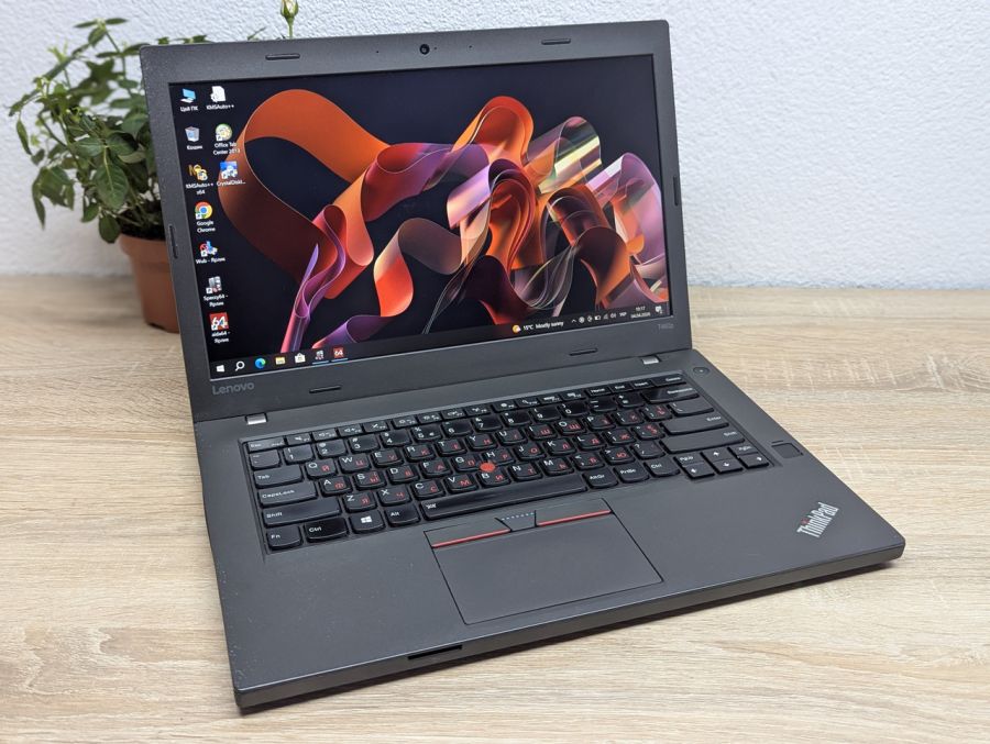 Уцінка! Ноутбук Б/В Lenovo ThinkPad T460P, Intel Core i7-6700HQ, DDR4 8 GB, SSD 128GB, NVIDIA GeForce 940MX 2Gb, 14" Full HD [ProductHub SKU L535]