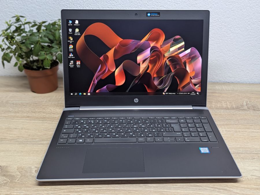 Ноутбук Б/В HP ProBook 450 G5, Intel Core i5-8250U, DDR4 8 GB, SSD 128GB, 15.6" Full HD