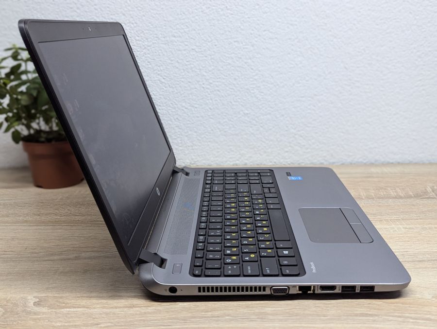 Ноутбук Б/В HP ProBook 450 G2, Intel Core i5-4210U, DDR3 8 GB, SSD 128GB, 15.6" HD