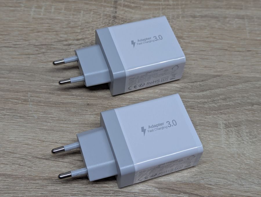 Новий Мережевий зарядний блок Aioneus RE-QC40W 40 Вт
