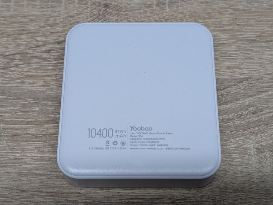 Новий Павербанк Yoobao M4 10400 мАг [ProductHub SKU Yoobao(11)]