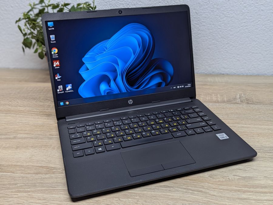 Ноутбук Б/В HP Laptop 14, Intel Core i3-10110U, DDR4 16 GB, SSD 256GB, 14" Full HD