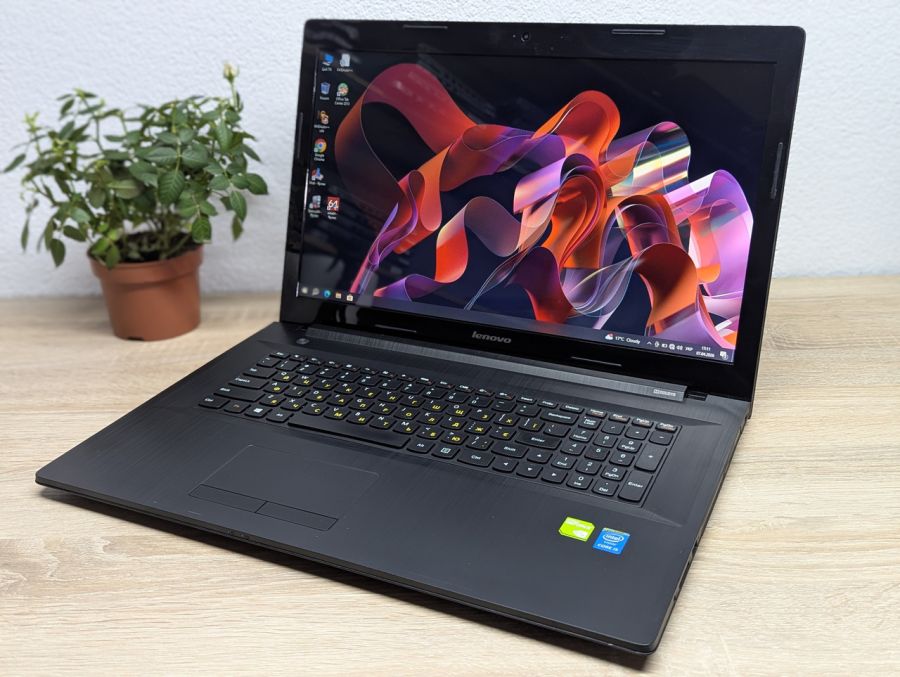 Ноутбук Б/В Lenovo G70-70, Intel Core i5-4210U, DDR3 8 GB, SSD 256GB, NVIDIA GeForce GTX 820M 2Gb, 17.3" [ProductHub SKU L544]
