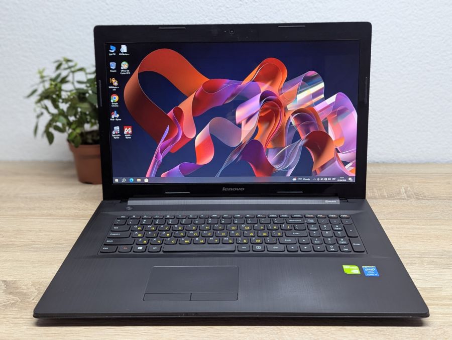 Ноутбук Б/В Lenovo G70-70, Intel Core i5-4210U, DDR3 8 GB, SSD 256GB, NVIDIA GeForce GTX 820M 2Gb, 17.3" [ProductHub SKU L544]
