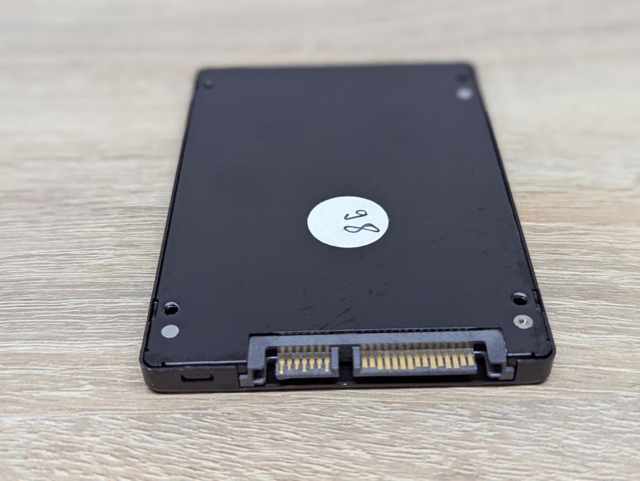 Б/В SSD Micron 1100 256 ГБ 2.5"