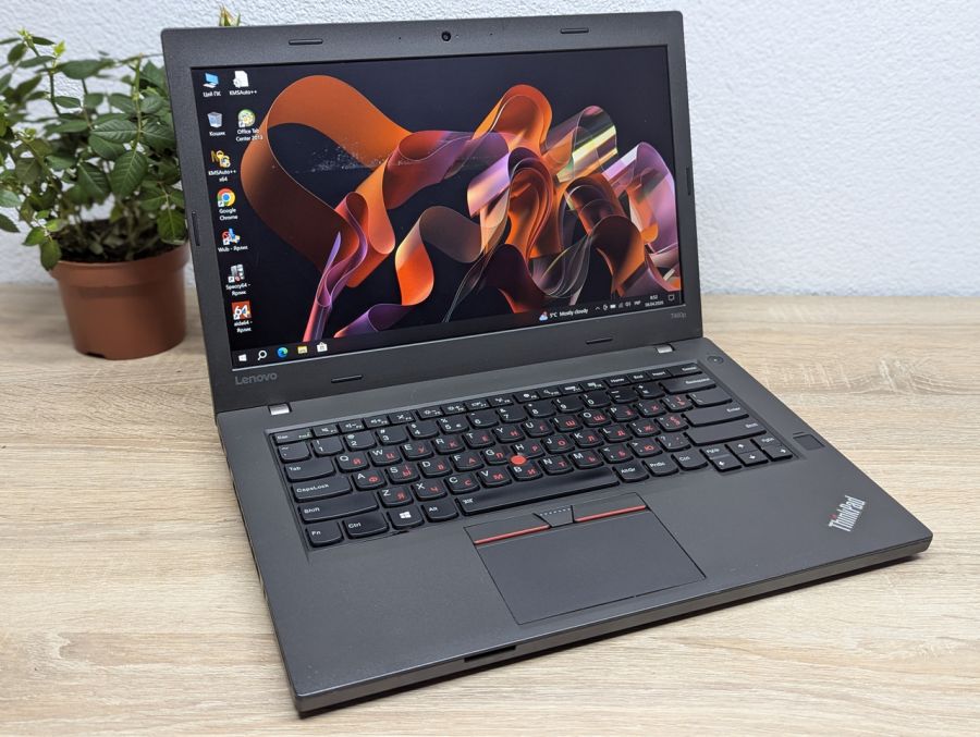 Ноутбук Б/В Lenovo ThinkPad T460P, Intel Core i5-6300HQ, DDR4 8 GB, SSD 128GB, 14" Full HD