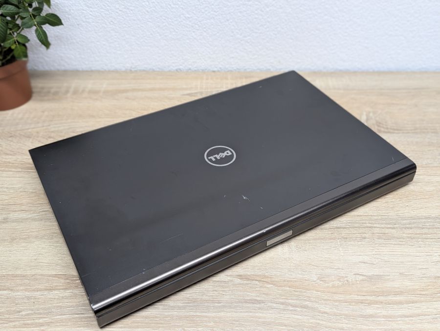 Ноутбук Б/В Dell Precision M6800, Intel Core i7-4810MQ, DDR3 16 GB, SSD 360GB, NVIDIA Quadro K3100M 4Gb, 17" Full HD