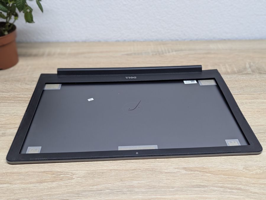 Б/В Верхня кришка корпусу для ноутбука Dell Vostro 15 5568 P62F series 0WDRH2