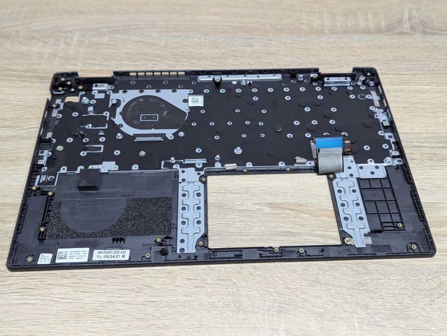 Б/В Топкейс+Клавіатура (верхня частина корпусу) для ноутбука Dell Latitude 15 3520 0DJP76