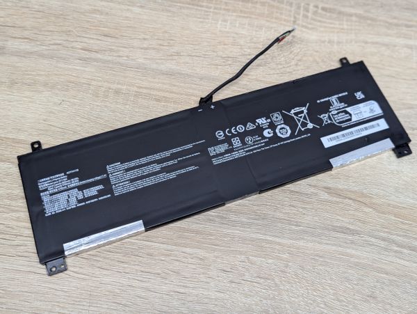 Б/В Акумуляторна батарея BTY-M54