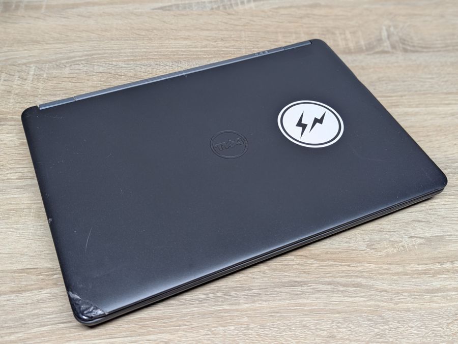 Ноутбук Б/В Dell Latitude E7450, Intel Core i5-5300U, DDR3 8 GB, SSD 128GB, 14" Full HD