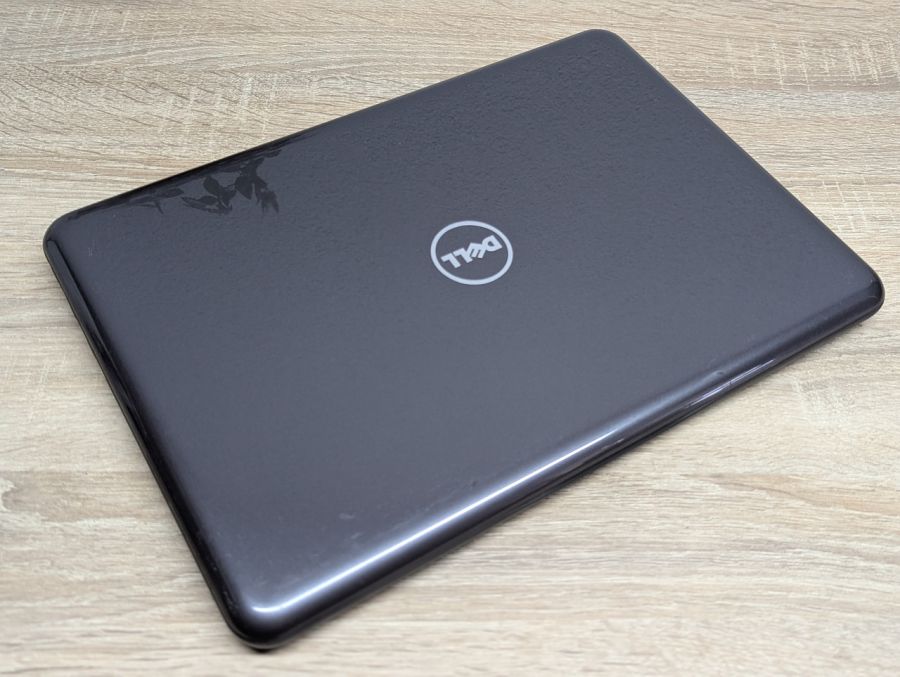 Ноутбук Б/В Dell Latitude 3380, Intel Core i5-7200U, DDR4 8 GB, SSD 128GB, 13.3" HD