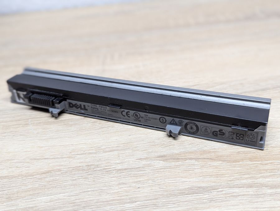 Б/В Акумуляторна батарея Dell Fm332