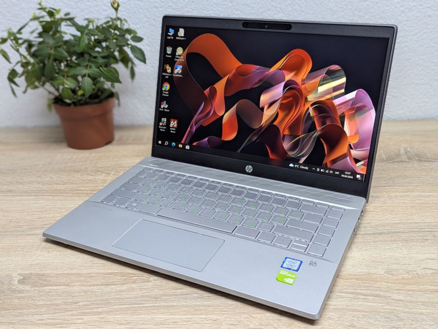 Ноутбук Б/В HP Pavilion Laptop 14, Intel Core i7-8550U, DDR4 16 GB, SSD 512GB, GeForce MX130 2 Gb, 14" Full HD
