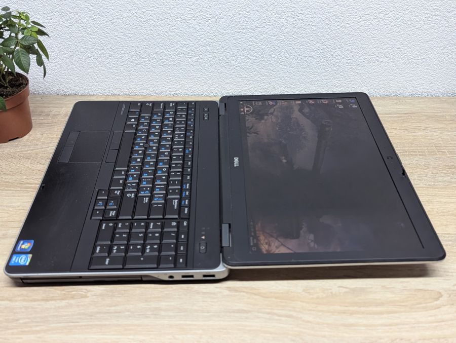 Ноутбук Б/В Dell Latitude E6540, Intel Core i7-4600M, DDR3 8 GB, SSD 128GB, 15.6" Full HD