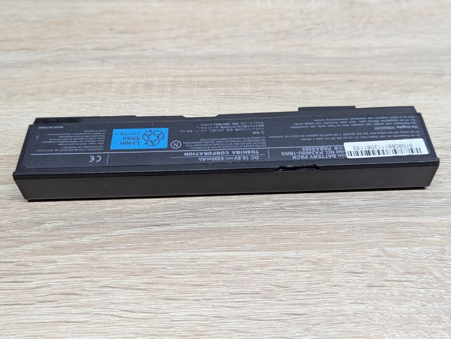 Б/В Акумуляторна батарея Toshiba PA3465U-1BRS [ProductHub SKU T-PA3465U]