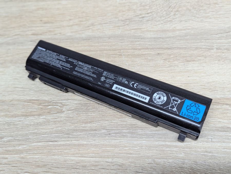 Б/В Акумуляторна батарея Toshiba PA5162U-1BRS