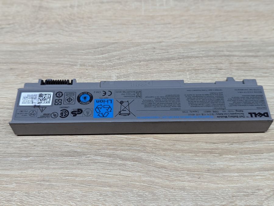 Б/В Акумуляторна батарея Dell NM631