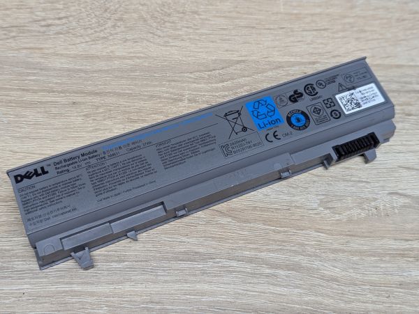 Б/В Акумуляторна батарея Dell NM631