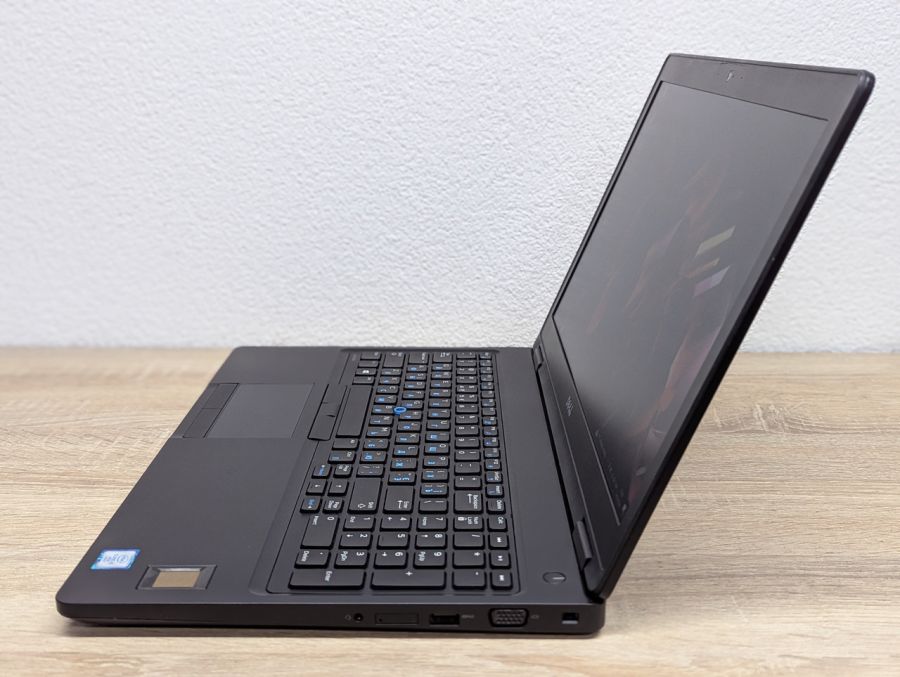 Ноутбук Б/В Dell Latitude 5580, Intel Core i5-6440HQ, DDR4 8 GB, SSD 128GB, 15.6" Full HD