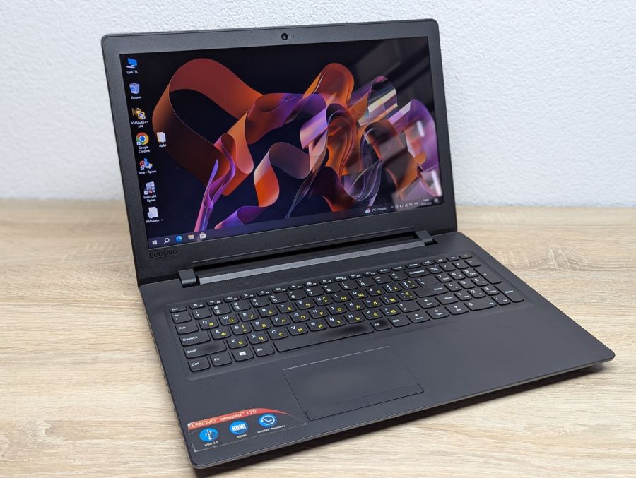 Ноутбук Б/В Lenovo IdeaPad 110, AMD A6-7310, DDR3 8 GB, SSD 128GB, AMD Radeon R4, 15.6"