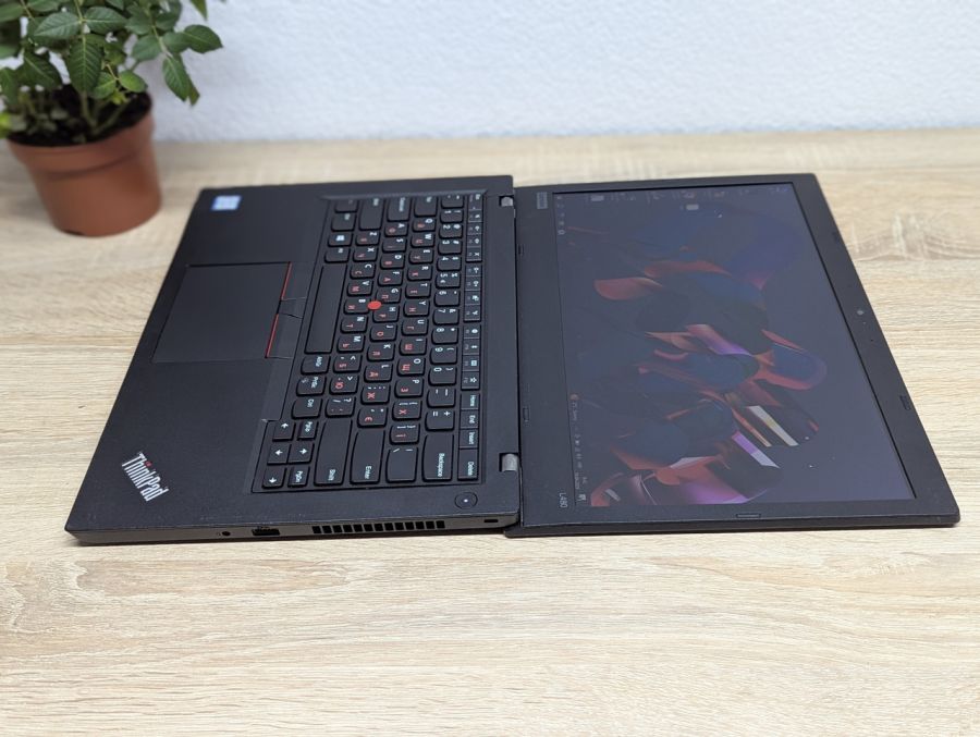 Ноутбук Б/В Lenovo ThinkPad L480, Intel Core i5-8250U, DDR4 8 GB, SSD 256GB, 14" UHD