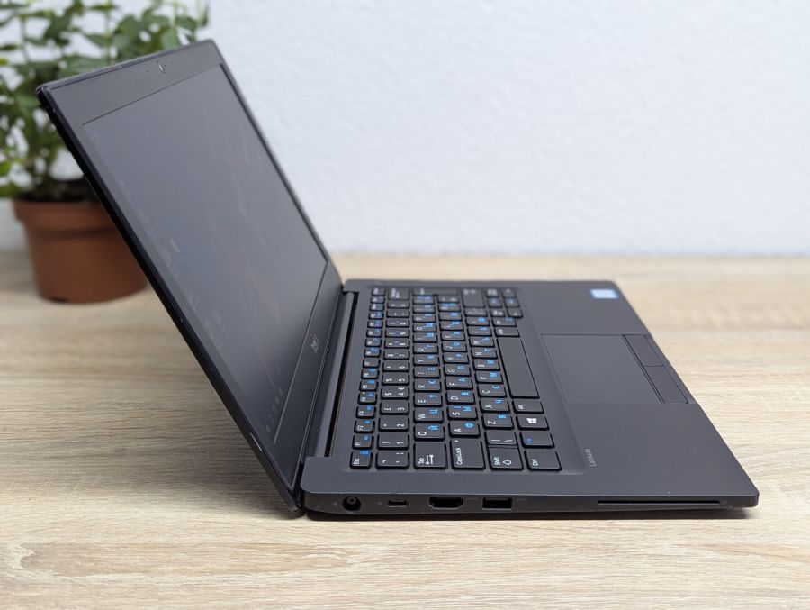 Ноутбук Б/В Dell Latitude 7280, Intel Core i5-6300U, DDR4 8 GB, SSD 128GB, 12" HD