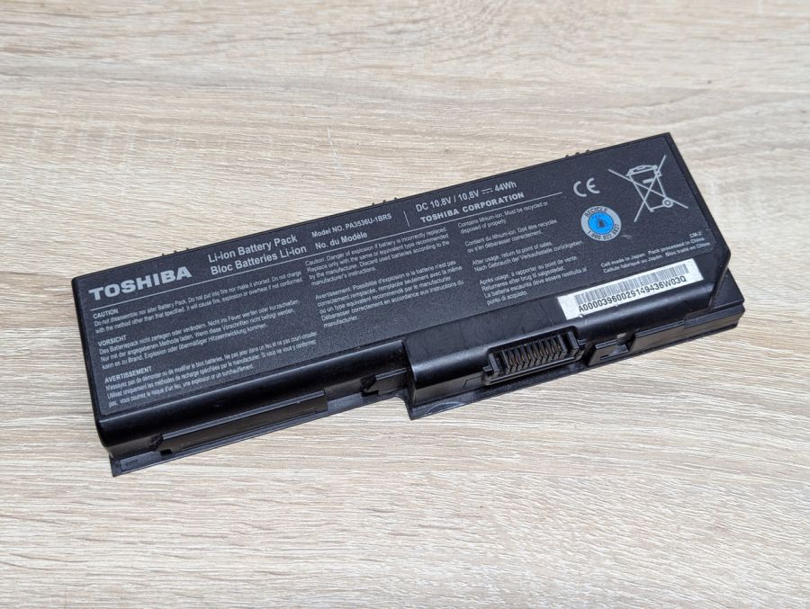 Б/В Акумуляторна батарея Toshiba PA3536U-1BRS