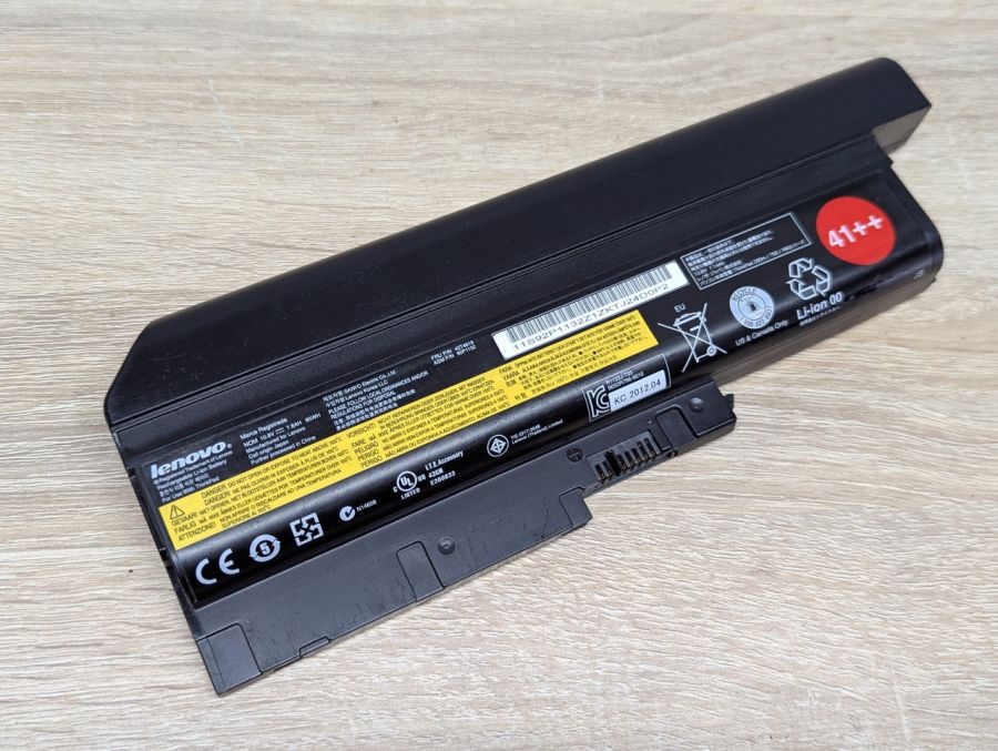 Б/В Оригінальна акумуляторна батарея Lenovo 42T4619,42T4511,92P1132