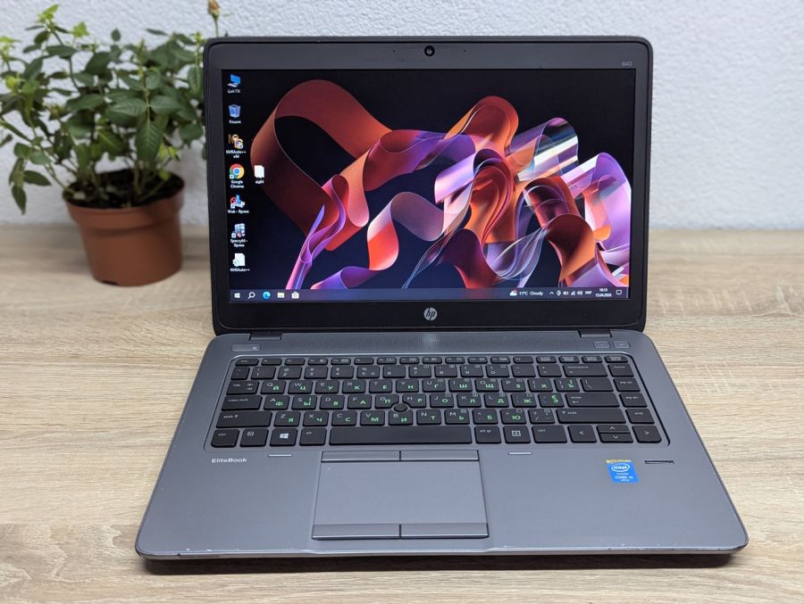Ноутбук Б/В HP EliteBook 840 G2, Intel Core i5-5300U, DDR3 8 GB, SSD 128GB, 14" HD