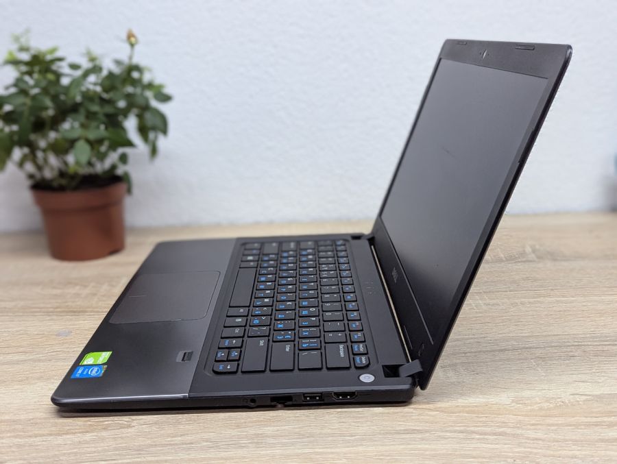 Ноутбук Б/В Dell Vostro 14-5480, Intel Core i7-5500U, DDR3 8 GB, SSD 256GB, NVIDIA GeForce 830M 2Gb, 14"
