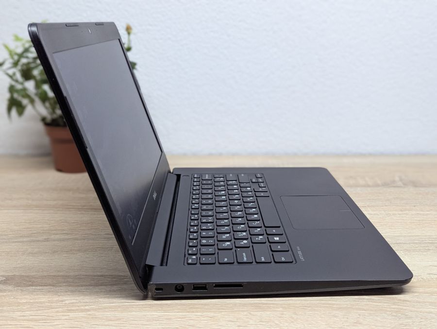 Ноутбук Б/В Dell Latitude 3450, Intel Core i3-4005U, DDR3 8 GB, SSD 128GB, 14" HD