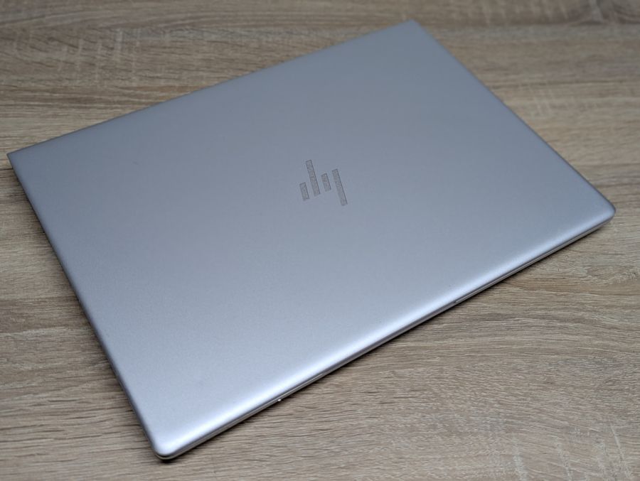 Ноутбук Б/В HP EliteBook 745 G5, AMD Ryzen 7 PRO Mobile 2700U, DDR4 16 GB, SSD 256GB, AMD Radeon Vega, 14" Full HD