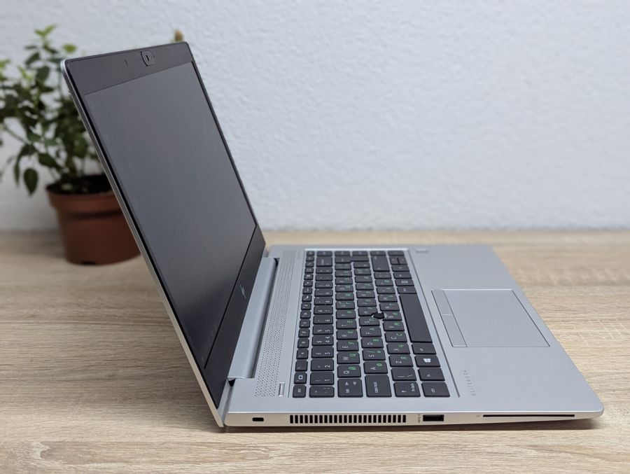 Ноутбук Б/В HP EliteBook 745 G5, AMD Ryzen 7 PRO Mobile 2700U, DDR4 16GB, SSD 256GB, 14" Full HD