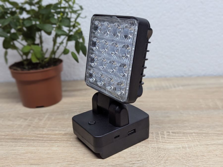 Новий Багатофункціональний ліхтар прожектор 16LED