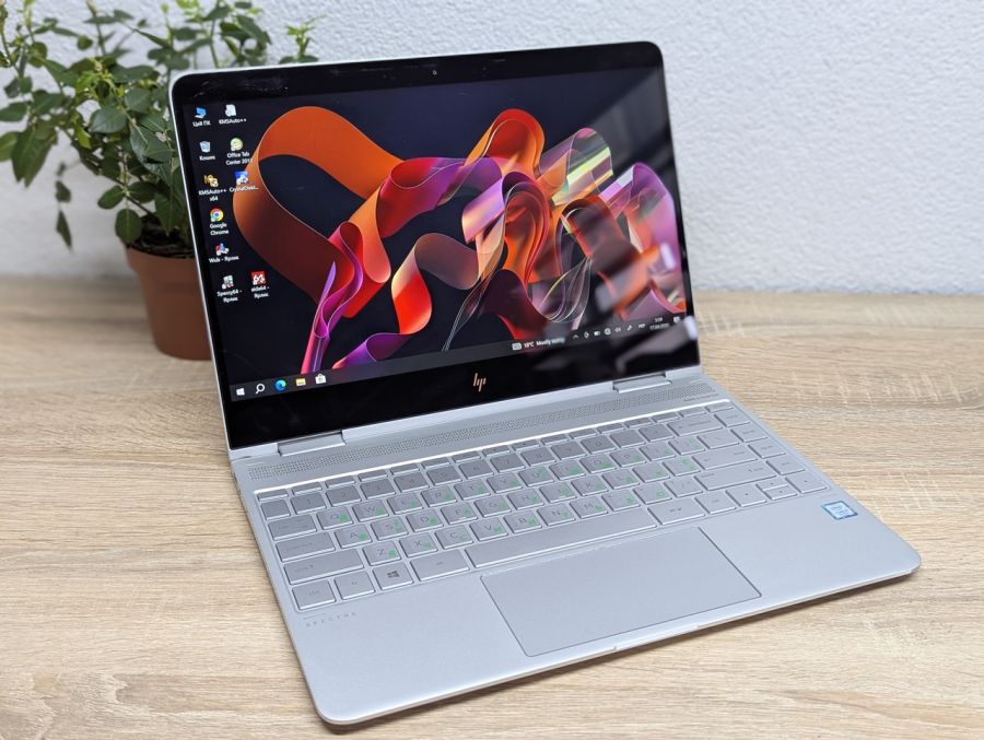 Ноутбук Б/В HP Spectre X360, Intel Core i5-7200U, DDR3 8 GB, SSD 128GB, 14" Full HD Сенсор