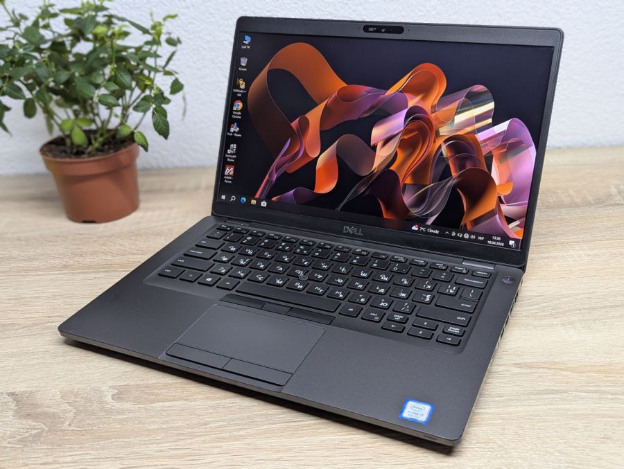 Ноутбук Б/В Dell Latitude 5401, Intel Core i5-9400H, DDR4 16 GB, SSD 256GB, 14" Full HD