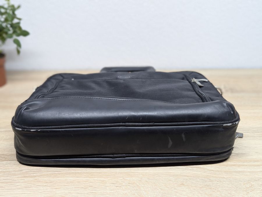 Б/В Сумка для ноутбука Dell Pro Lite Business Case 14 дюймів 460-11753