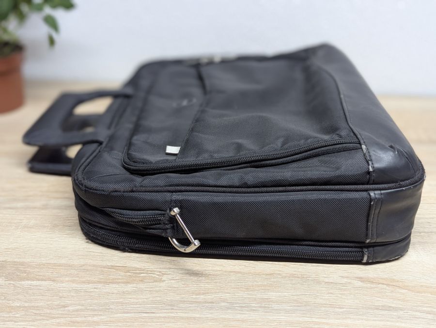 Б/В Сумка для ноутбука Dell Pro Lite Business Case 14 дюймів 460-11753