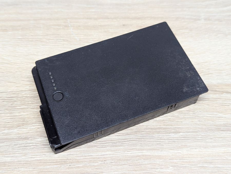 Б/В Акумуляторна батарея Dell J7HTX
