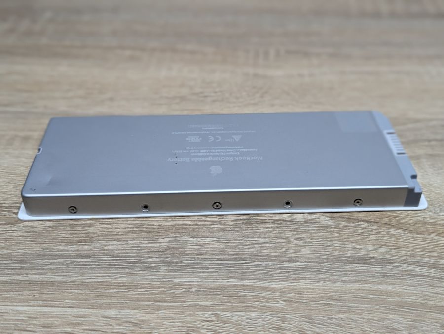 Б/В Акумуляторна батарея MacBook 13" A1185