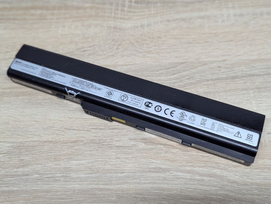 Б/В Оригінальна акумуляторна батарея Asus A41-K52