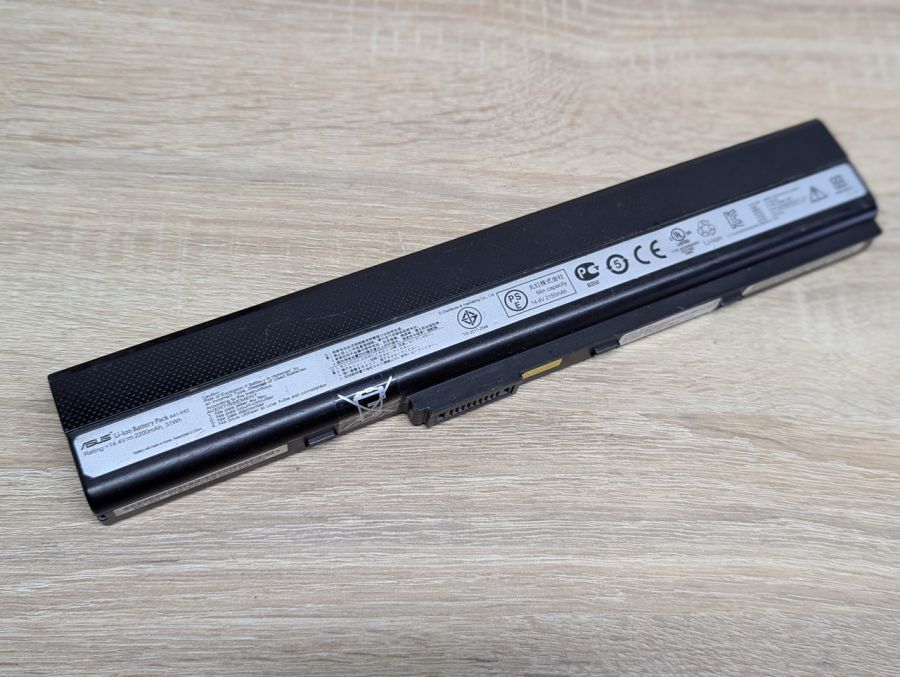 Б/В Оригінальна акумуляторна батарея Asus A41-K52