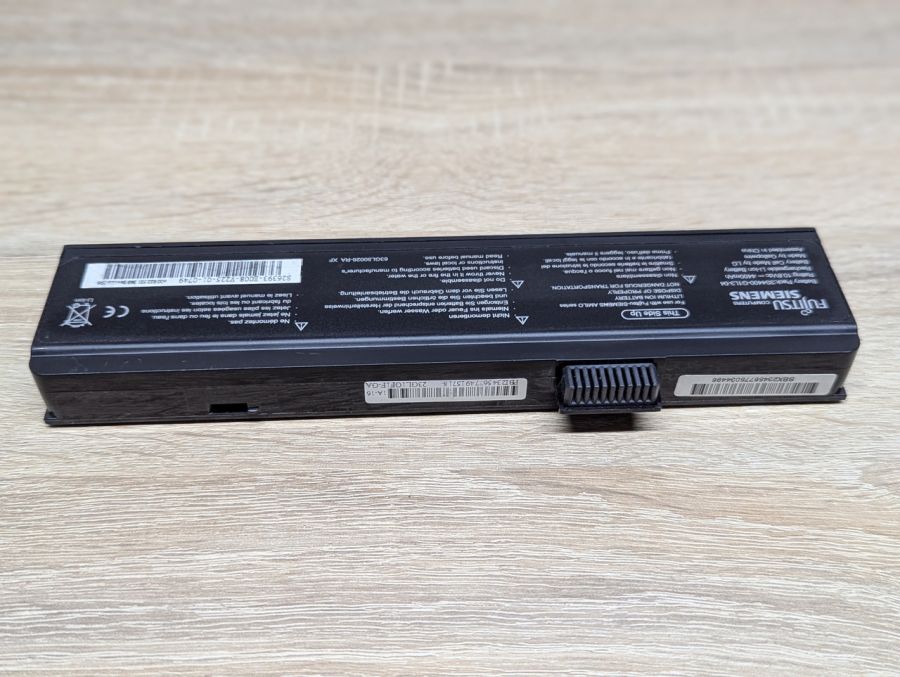 Б/В Акумуляторна батарея Fujitsu-Siemens 3S4400-G1L3-04