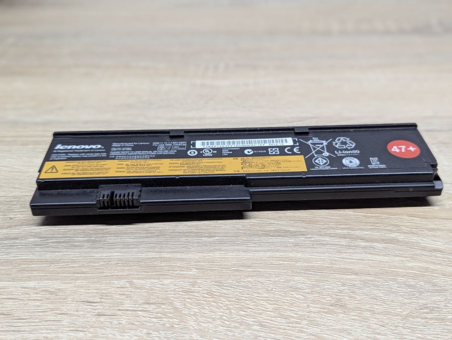 Б/В Оригінальна акумуляторна батарея Lenovo 42T4837,42T4836