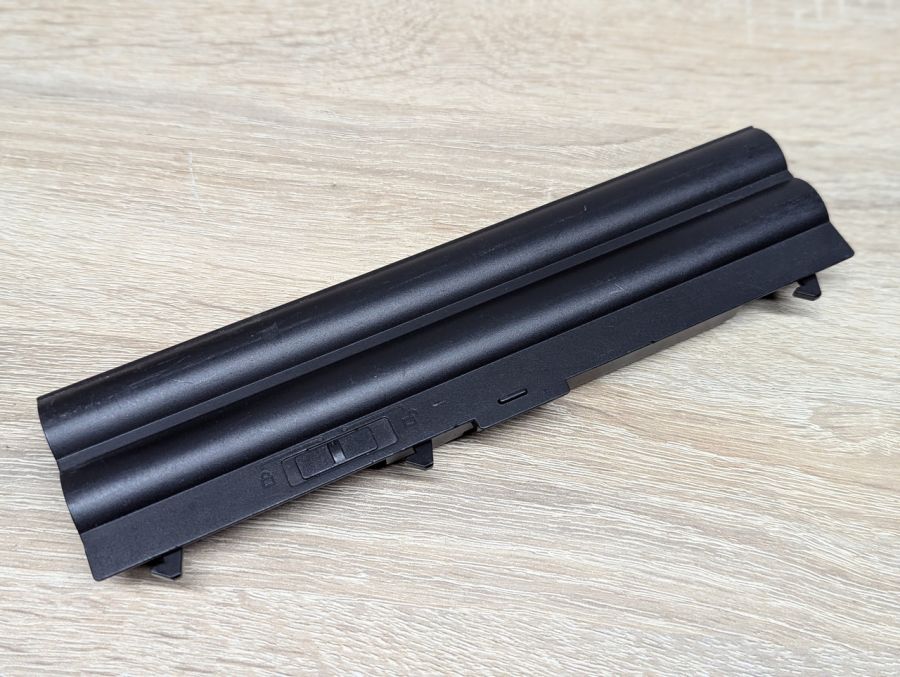 Б/В Оригінальна акумуляторна батарея Lenovo 42T4925,42T4924